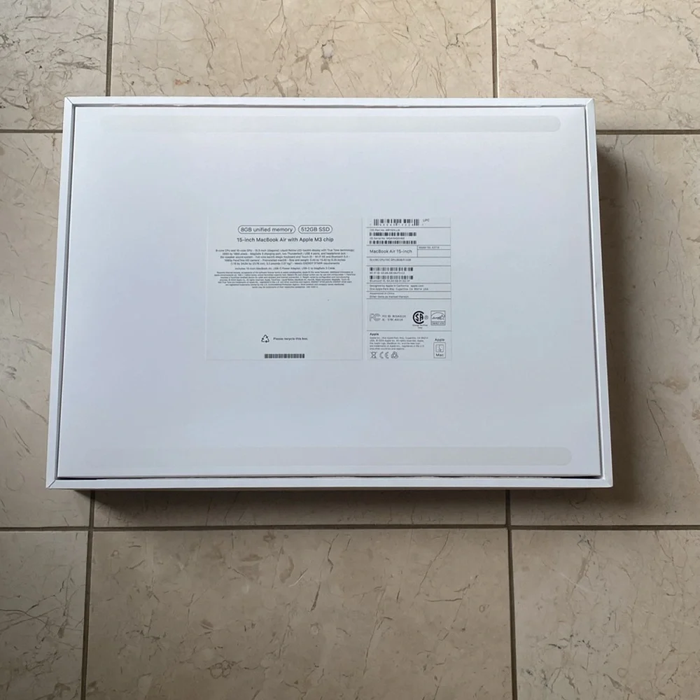 MacBook Air 15 inch BOX ONLY